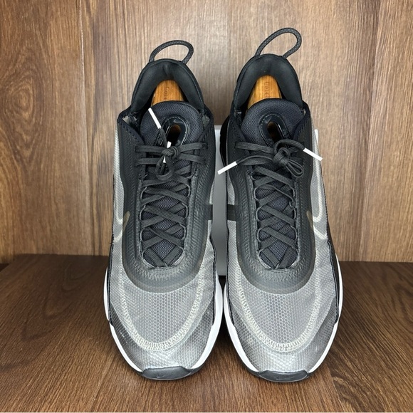 Nike Air Max 2090 - Black Wolf Grey Anthracite - CW7306-001 Size: 12.5 - Picture 4 of 11